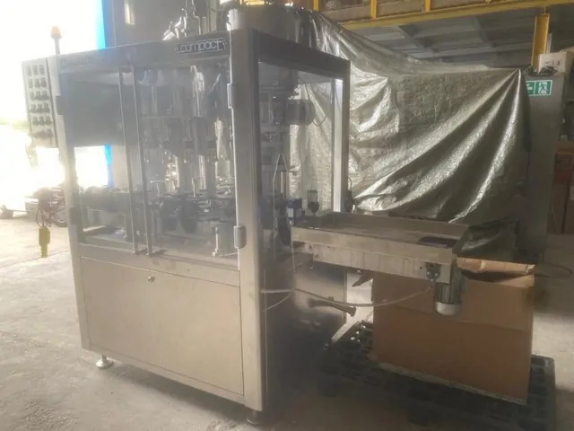 Used Complete Bottling Line Borelli Beer photo 4