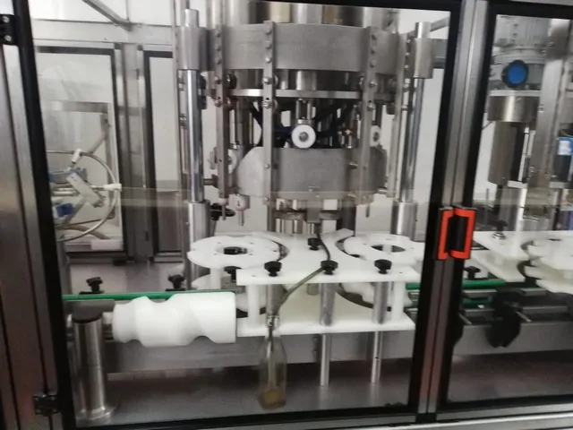 Used Complete Oil Bottling Line Costec photo 3