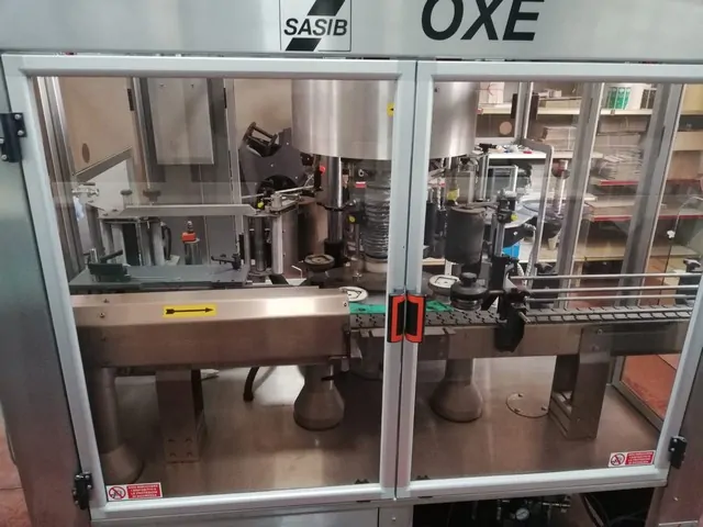 Used Complete Oil Bottling Line Costec photo 4