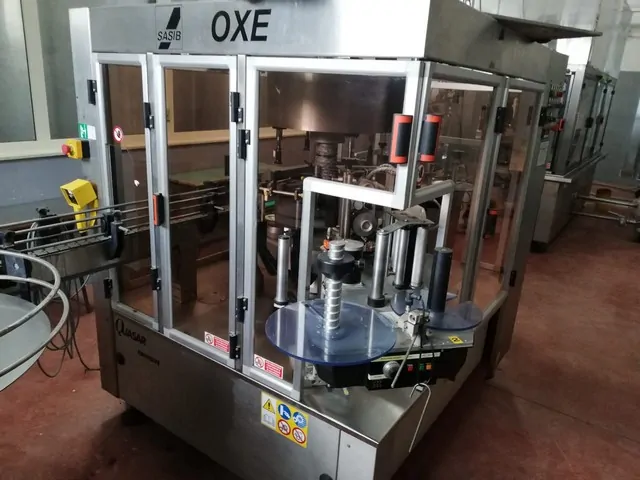 Used Complete Oil Bottling Line Costec photo 7