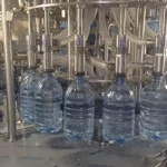 Linea di imbottigliamento PET 3.000 bph Usata — foto 6