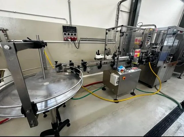 Used Complete Bottling Line Beer photo 4