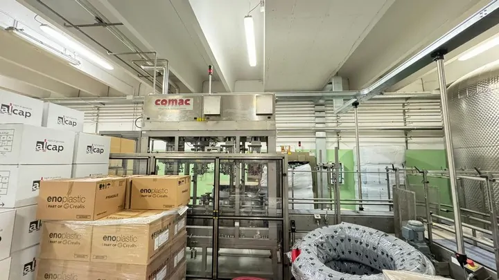 Linea di Riempimento Completa Usata Fusti Polikeg Comac