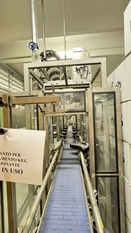 Used Complete Filling Line Kegs Polikeg Comac photo 4