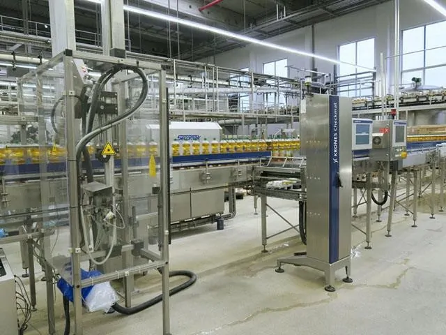 Linea di Imbottigliamento PET Krones Usata Completa 24.000 bph