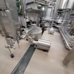 Krones PET aseptic filling line — photo 16