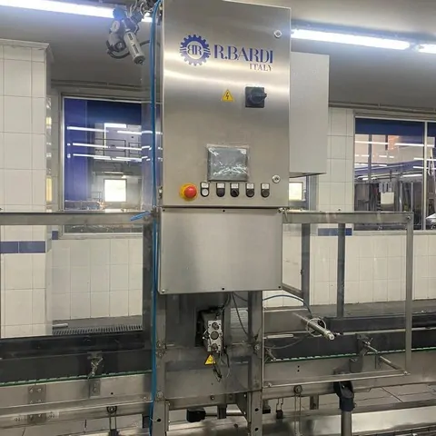 R.Bardi Returnable Bottling Line