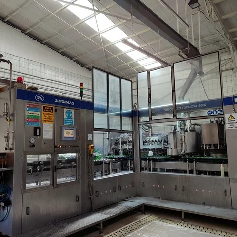 Linea di imbottigliamento Simonazzi usata