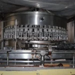 Linea di imbottigliamento usata per vino fermo in vetro — foto 12