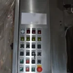 Linea di imbottigliamento usata per vino fermo in vetro — foto 4