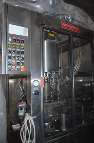 Used glass bottling line for still wine photo 5