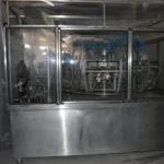 Linea di imbottigliamento usata per vino fermo in vetro — foto 6