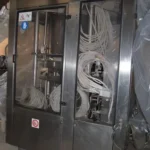Linea di imbottigliamento usata per vino fermo in vetro — foto 9