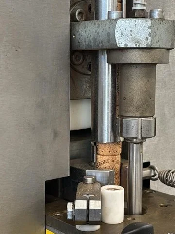 Used Alfatek bottling line for still wine photo 10