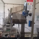 Linea di imbottigliamento Ave Industry usata per olio d'oliva — foto 19