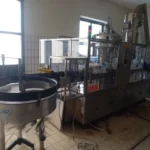 Linea di imbottigliamento Ave Industry usata per olio d'oliva — foto 30