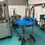 Linea di imbottigliamento Eurostar usata per birra in bottiglia di vetro — foto 16