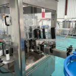 Linea di imbottigliamento Eurostar usata per birra in bottiglia di vetro — foto 3