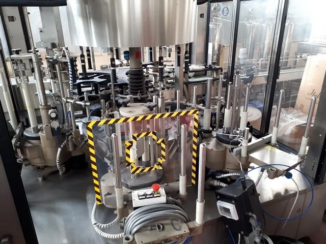 Used Gai bottling line for glass demijohns photo 3