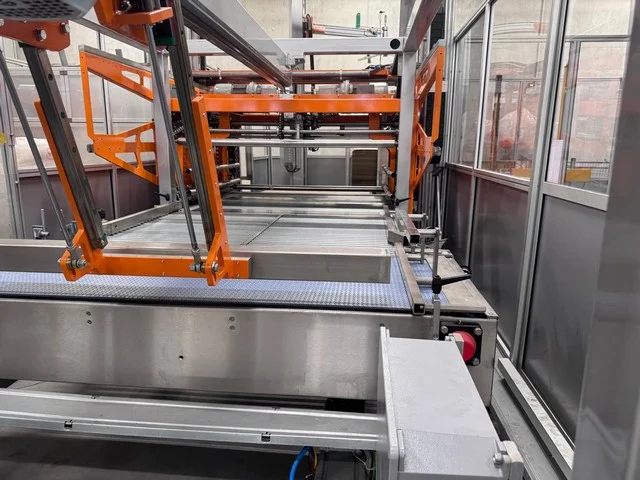 Used MBF Glass Bottling Line for Wine photo 4