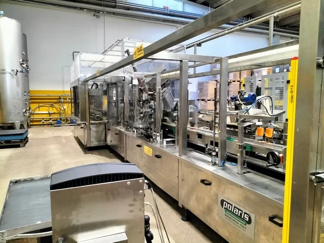 Used Oil Bottling Line for Glass Bottles, 1,000 BPH – NP 724 photo 6