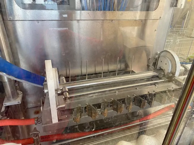 Used filling monoblock isobaric Axtra photo 2