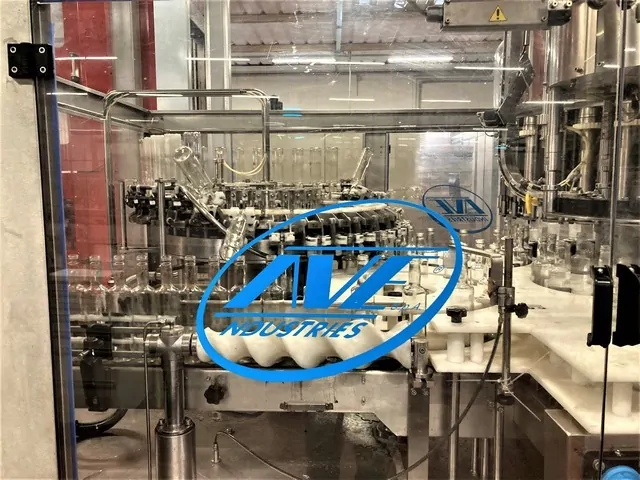 Used filling monoblock Ave 30.30.8 photo 10