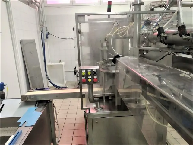 Used filling monoblock Gualpack doypak photo 4