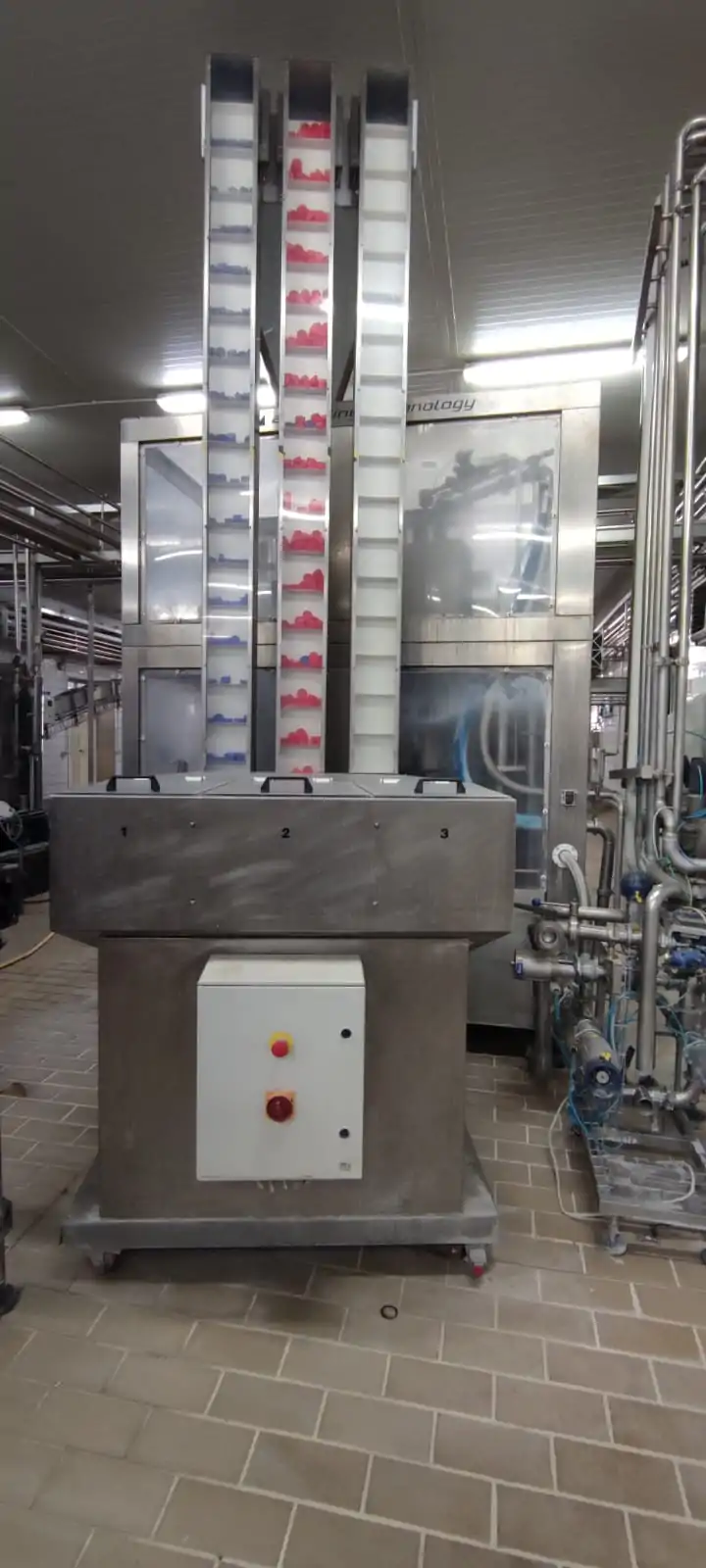 filling monoblock Ave – Milk PET