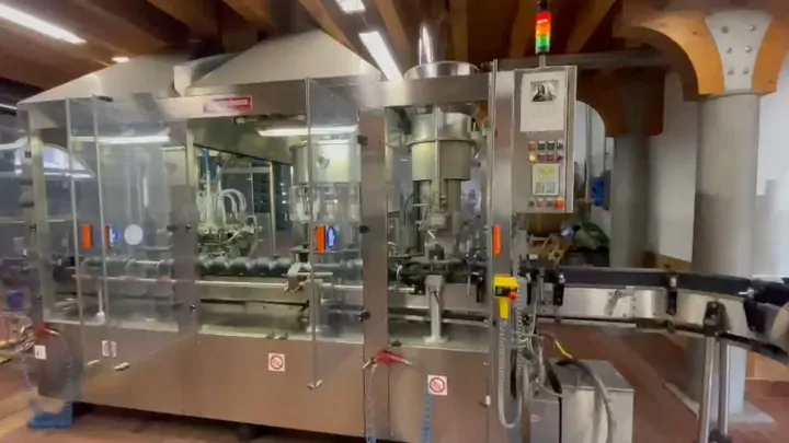 Monoblocco di riempimento usato Bertolaso miniblock 16.16.1