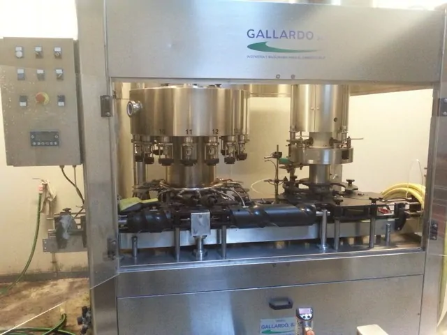 Monoblocco di riempimento usato Gallardo 16.3