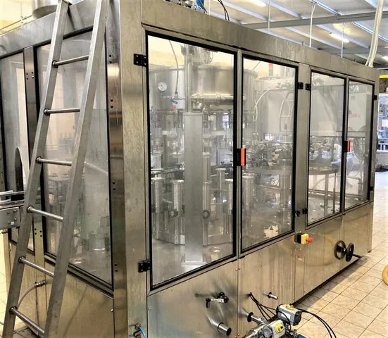 Used filling monoblock 12.12.1 Bertolaso photo 5
