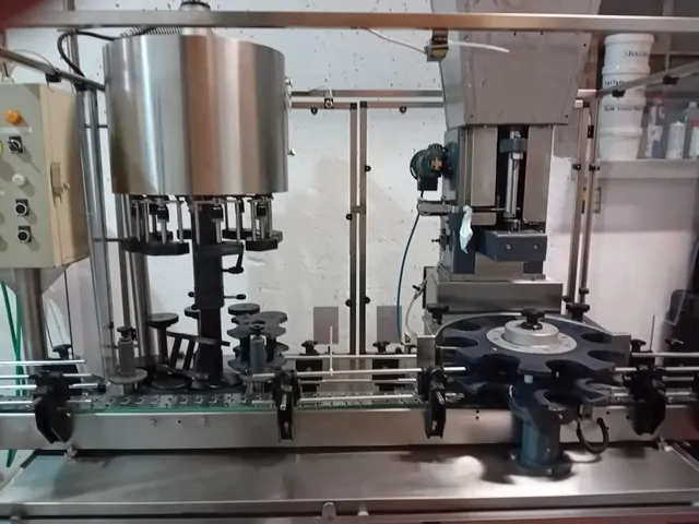 Used filling monoblock Enoitalia 8.1 photo 2