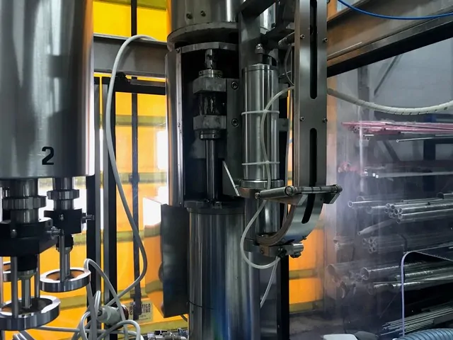 Monoblocco di riempimento usato Spadoni 6.1 birra