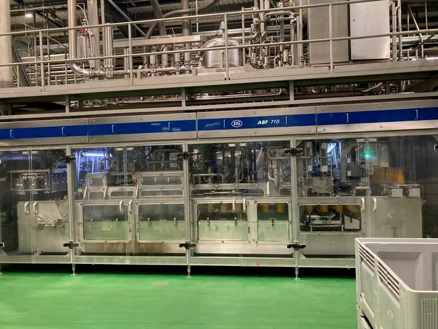 Monoblocco di riempimento usato Sig ABF 710 Aseptic PET
