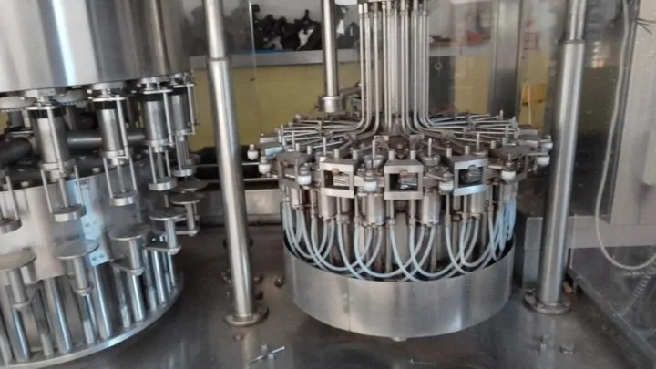 Monoblocco di riempimento usato Gai 16.20.3 — QT 628