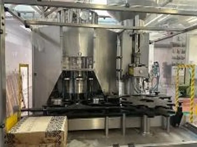 Used filling monoblock Alfatek 15.1 isobaric photo 2