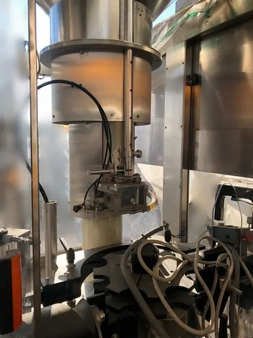 Used filling monoblock Bertolaso 12.12.1 photo 2