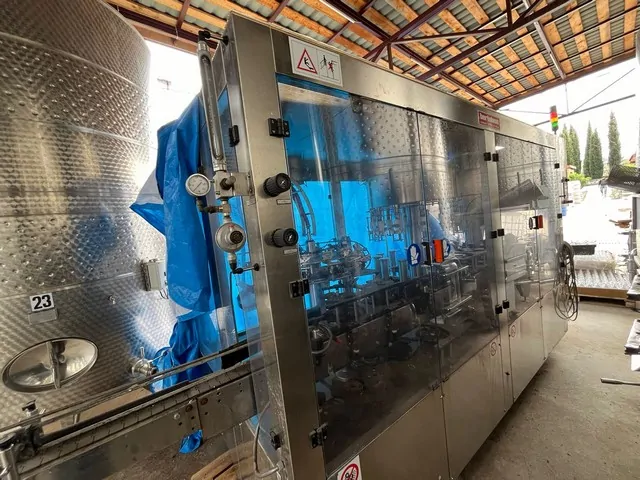 Used filling monoblock Bertolaso 12.12.1 photo 6