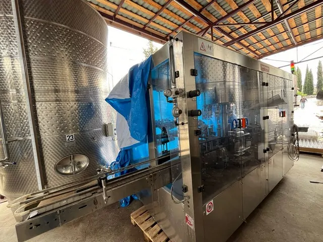 Used filling monoblock Bertolaso 12.12.1 photo 7