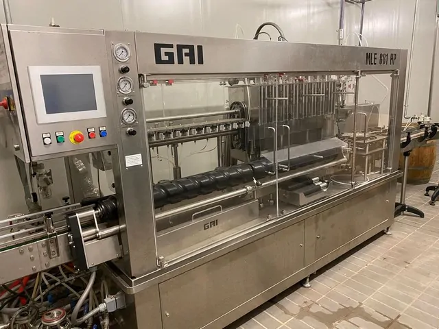 Filling Monoblock Gai mle 881 hp — QT 680