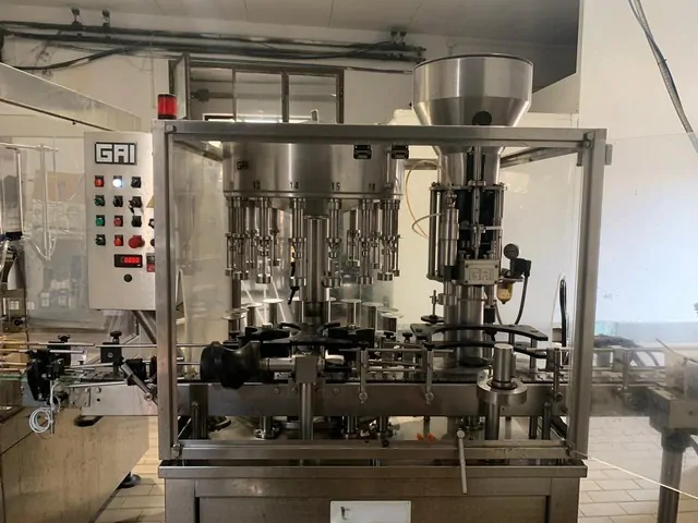 Monoblocco di riempimento usato GAI 3010 — QT 682