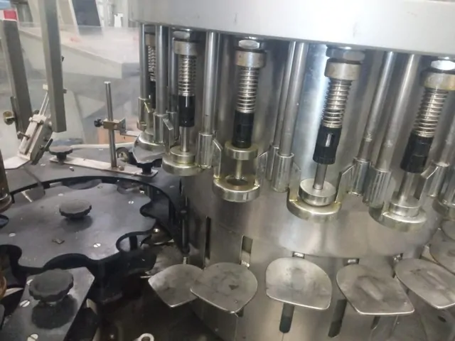 Used filling monoblock Ocim 20.8 photo 2
