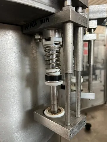 Used 12.1.1 Monoblock Filling photo 2