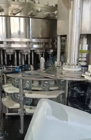 Used Filling Monoblock Rozlewniczy 32.32.10 photo 5
