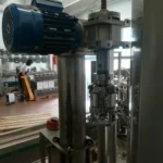 Monoblocco di riempimento Polaris usato con etichettatrice — foto 14