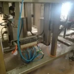 Monoblocco di riempimento Polaris usato con etichettatrice — foto 2