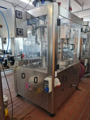 Used I.B.T. filling monoblock photo 4