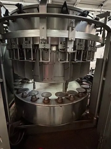 Used Filler Bertolaso 24v isobaric photo 5