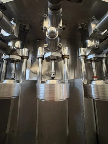 Used Vimercati filler photo 10